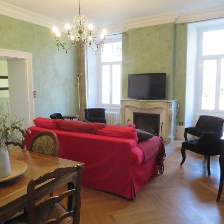 Chambres D'Hotes Chateau De Viviez Exterior photo