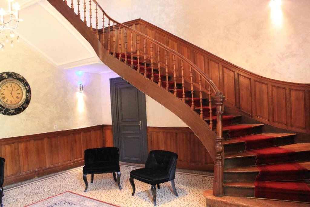 Chambres D'Hotes Chateau De Viviez Exterior photo