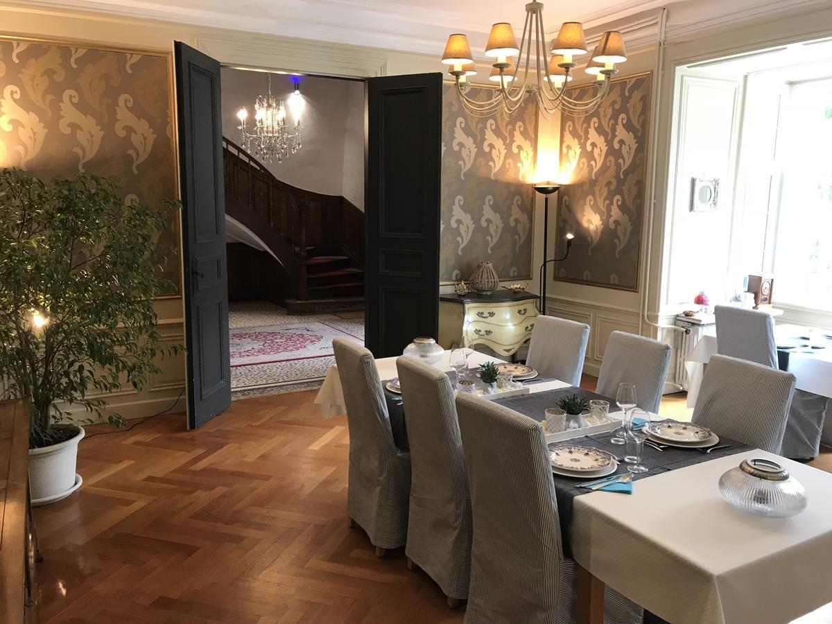 Chambres D'Hotes Chateau De Viviez Exterior photo
